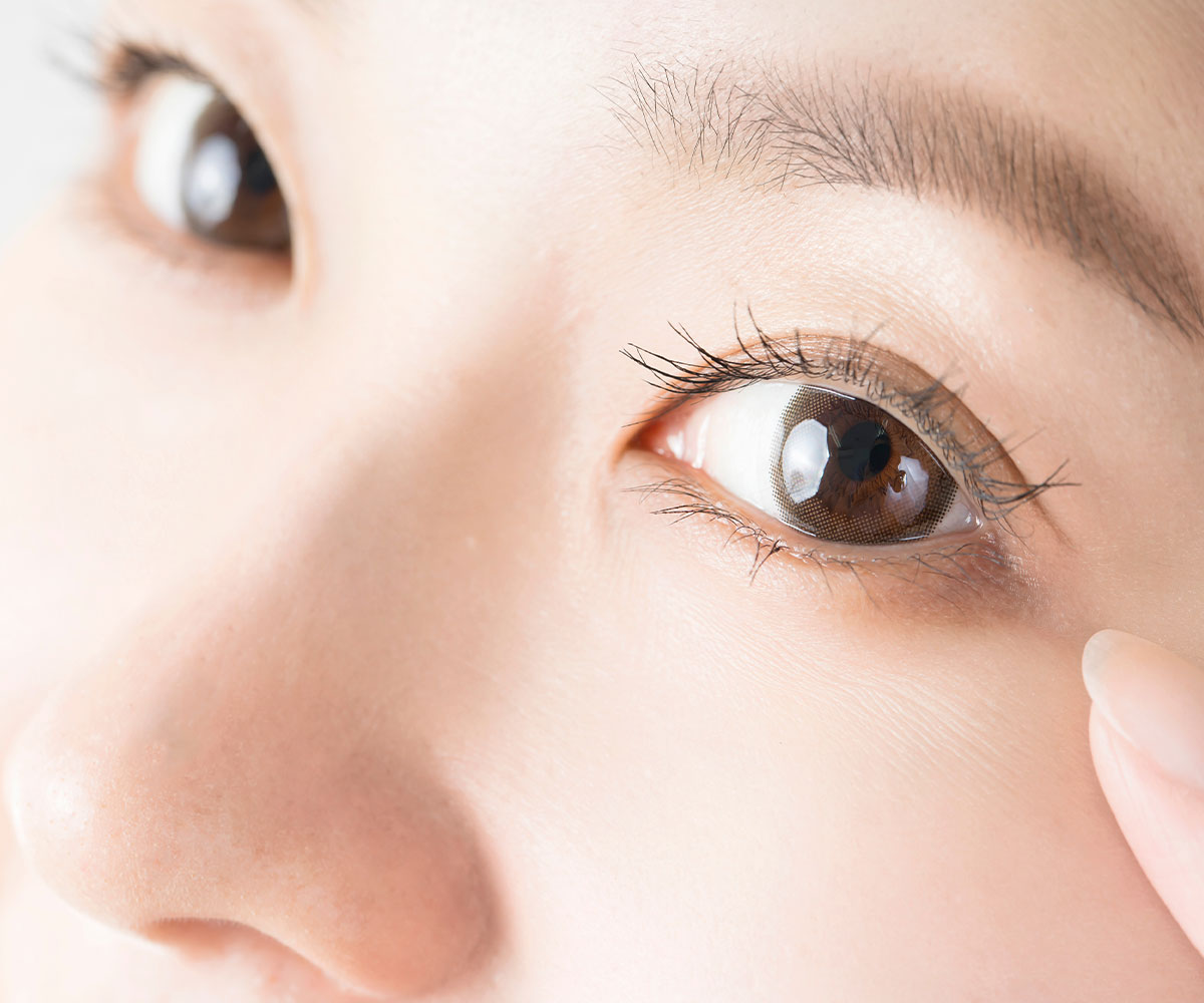 腱膜性眼瞼下垂の原因